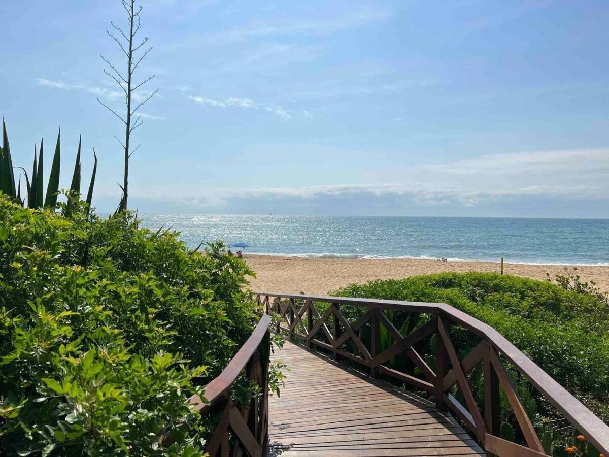 Casa pé na areia em praia paradisíaca Balneário Camboriú Extérieur photo